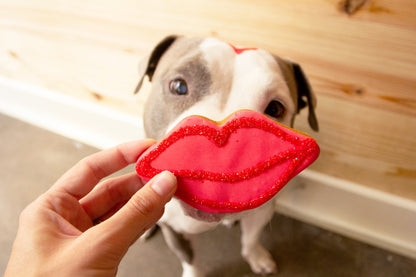 Red Lips Dog Cookie